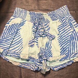 Vineyard Vines High Waist Shorts in Blue